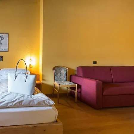 Angelica Hotel