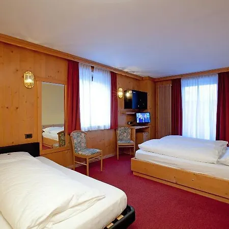 Angelica Hotel 3*