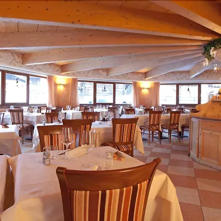 Angelica ليفينو