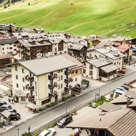 Angelica فندق ليفينو